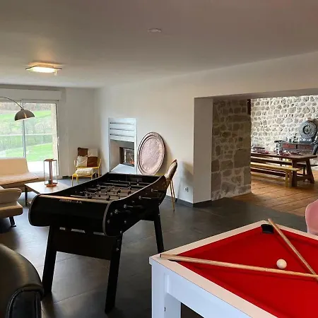 Casariou Les Bernards Grande Batisse 12p Avec Cheminee Bain Nordique Billiard Piscine