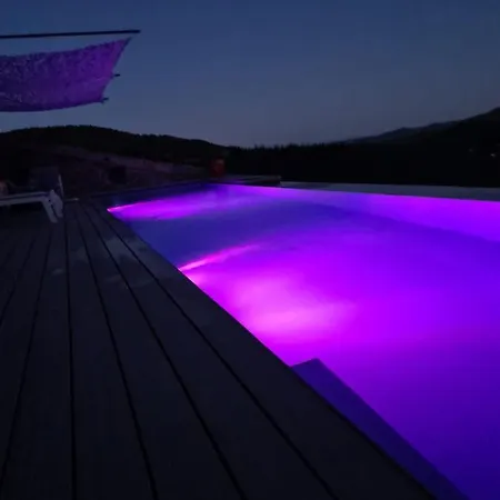 Casariou Les Bernards Grande Batisse 12p Avec Cheminee Bain Nordique Billiard Piscine *